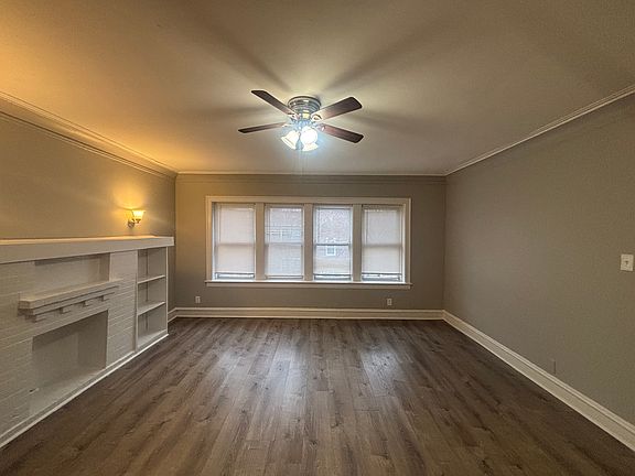 3rd image of 5954 S Rockwell St #58