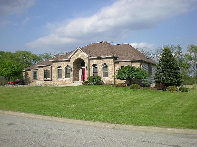 1st image of 929 Sundew Dr