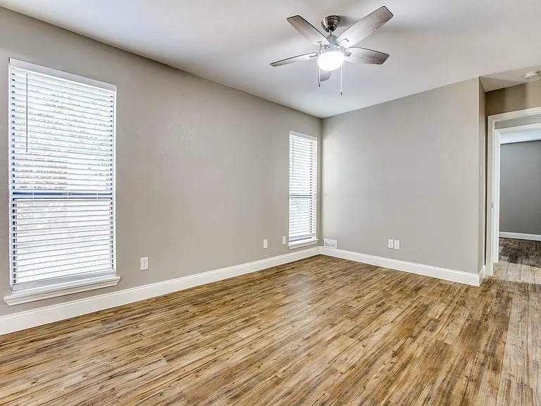 1419 Willow Run Dr — Photo 19