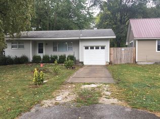 1521 W Webster St, Springfield, MO 65802