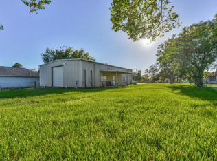 302 Magnolia St, Channelview, TX 77530