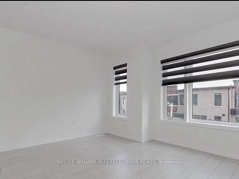 1579 Midland Ave — Photo 10