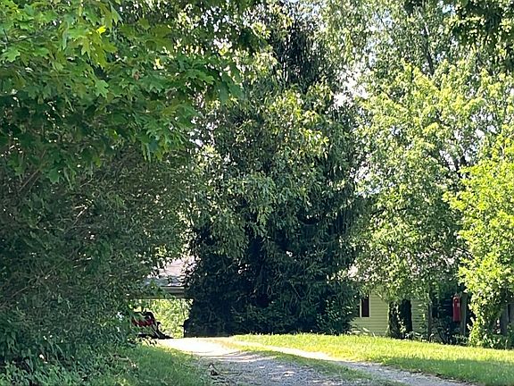 2nd image of 235 Riggle Rd
