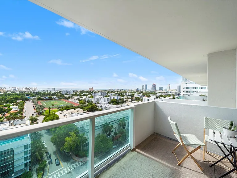 1200 West Ave #Penthouse 11 — Photo 28