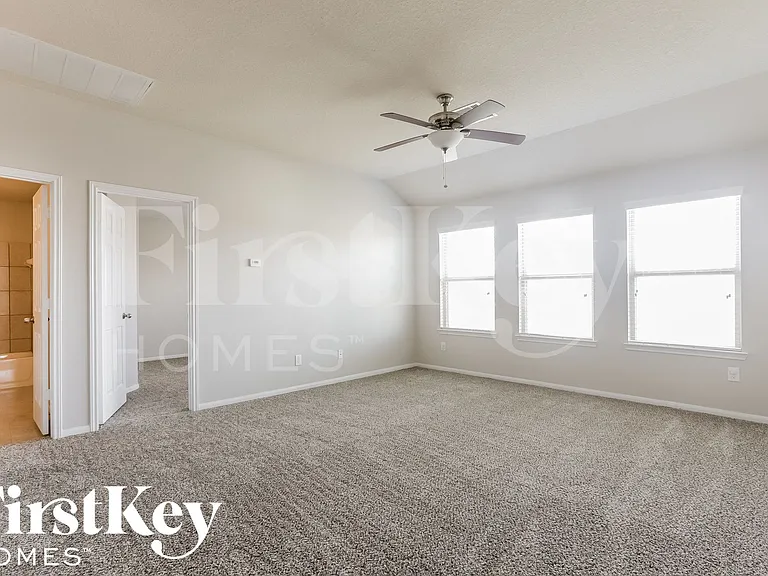 9931 Knob Hollow Way — Photo 7