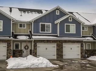 1056 W 2050 S, Syracuse, UT 84075