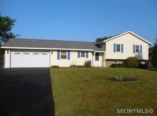 7997 Northwood Dr, Rome, NY 13440