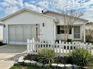 2910 Barboza Dr, The Villages, FL 32162