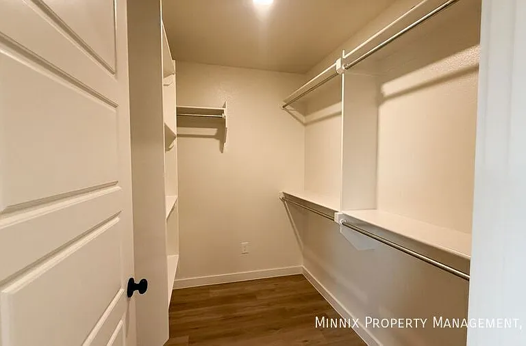 2161 Langford Ave — Photo 11