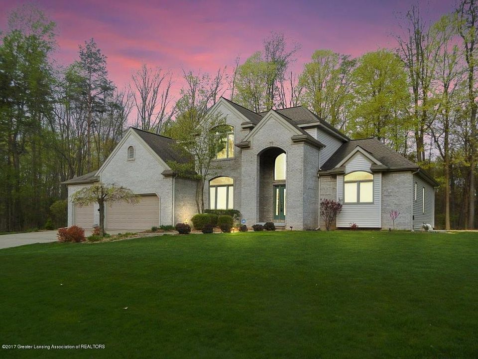 1st image of 3355 Trillium Dr