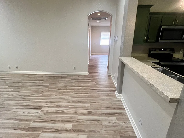 10547 Weser Ln — Photo 11