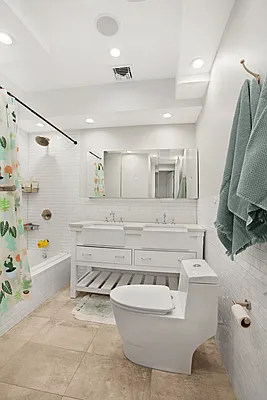 Sold by Compass | media 20