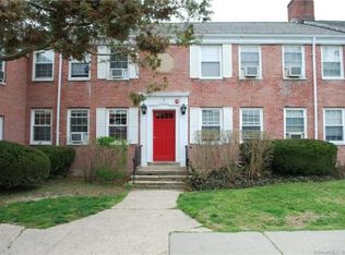 21 Revere Dr APT 1, Stamford, CT 06902