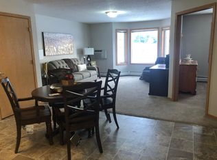 1302 W Traverse Rd #200, Saint Peter, MN 56082