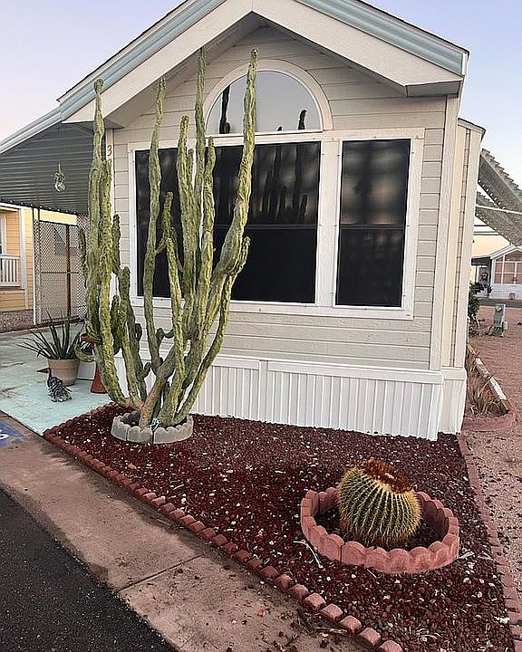 2nd image of 2701 S Idaho Rd #333