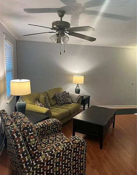834 Thorn St #24 — Photo 3