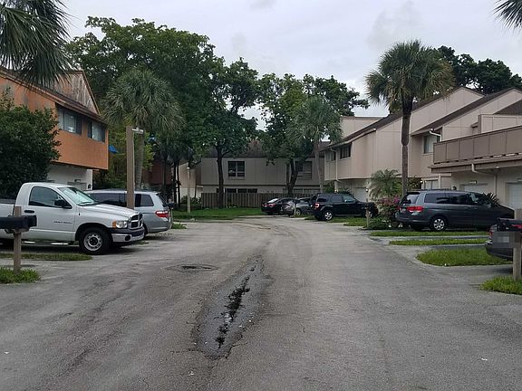 4th image of 8243 NW 8th Ct