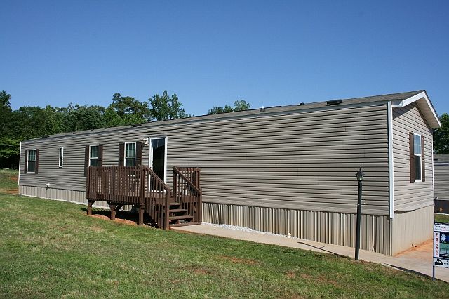 1st image of 305 Fogil Dr