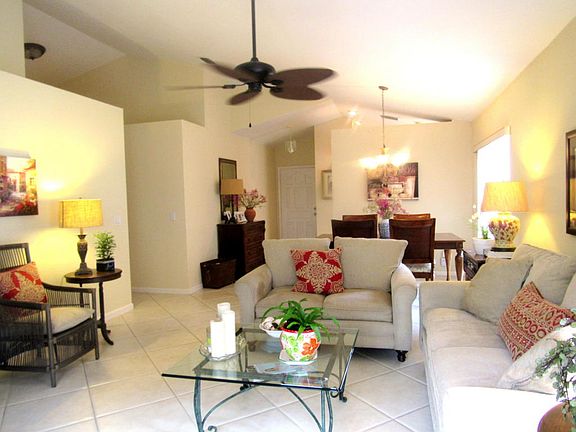 Bristol Club Dining Livng View