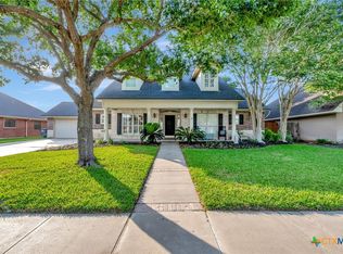 113 Wildrose Dr, Victoria, TX 77904