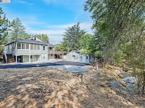 1610 2nd Ave, Walnut Creek, CA 94597