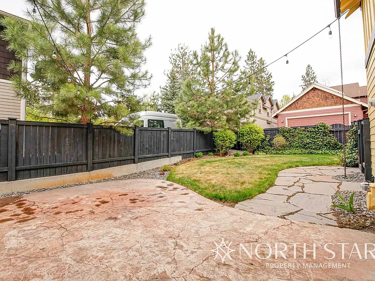 2525 NW High Lakes Loop — Photo 21
