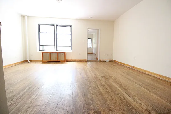 Rented by Luxor Homes & Investment Realty | media 28