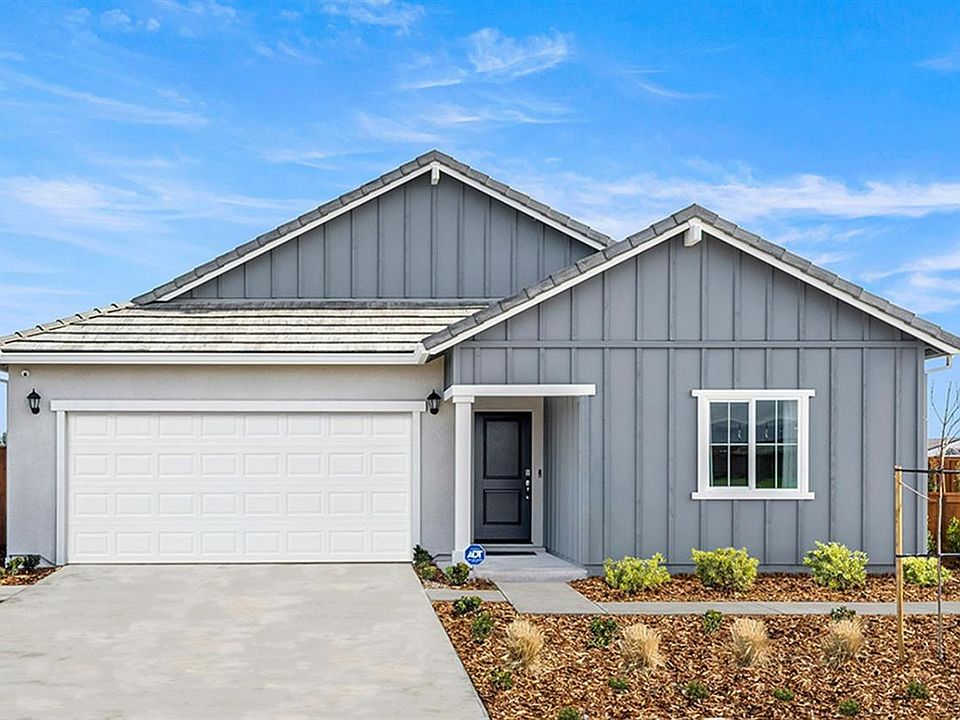 1st image of 535 Wisteria Ln