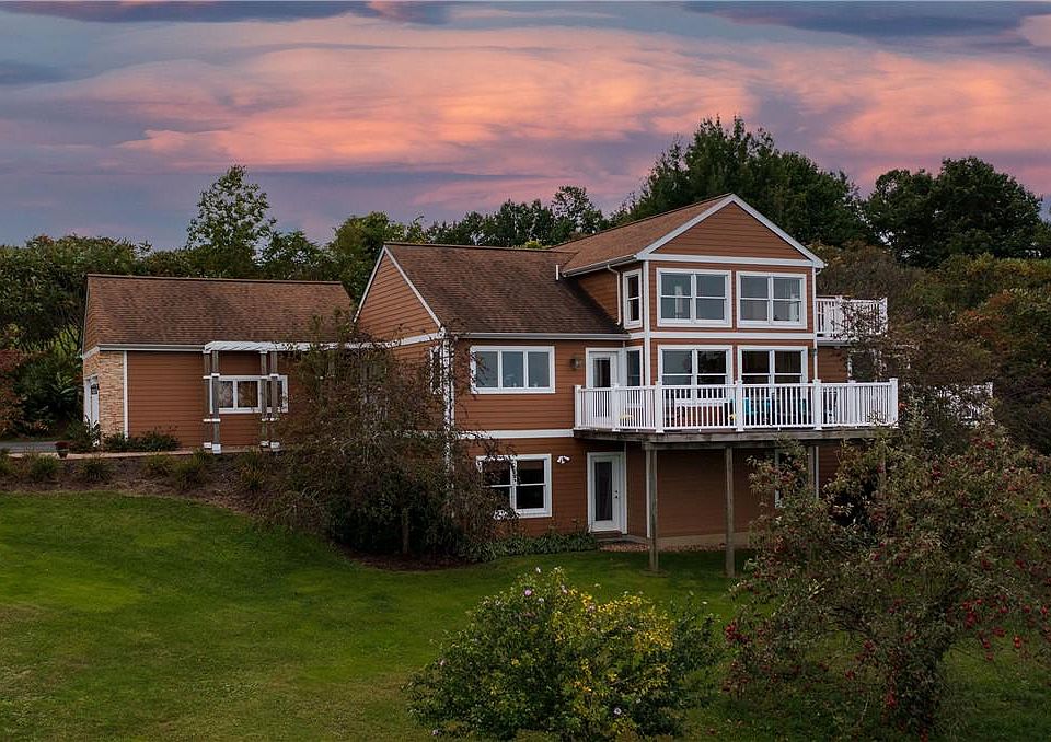 1st image of 6668 Macoun Way