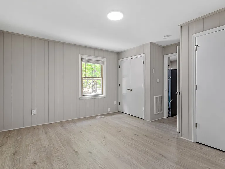 936 Morreene Rd — Photo 33