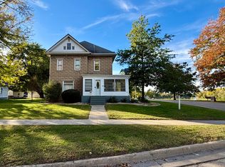 102 Park Ave, Prophetstown, IL 61277