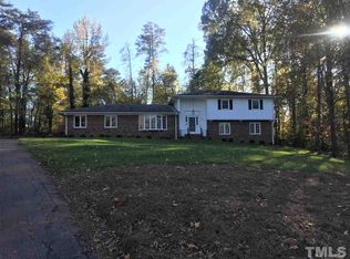 1521 Bentwood Dr, Graham, NC 27253