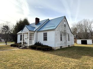 846 13th Ave, Marlinton, WV 24954