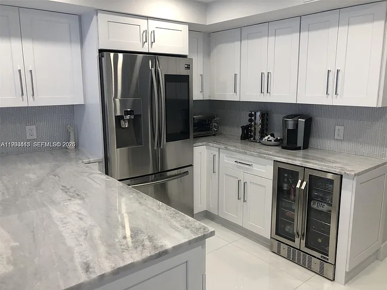 3900 Galt Ocean Dr #111 — Photo 11