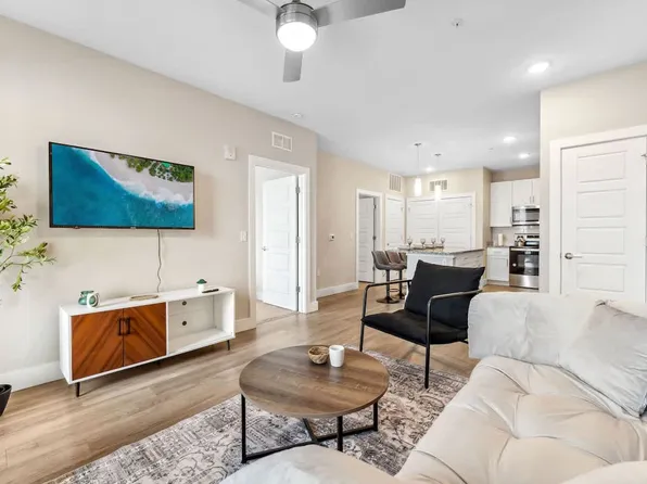 12630 Dream Falls Cir, Orlando, FL