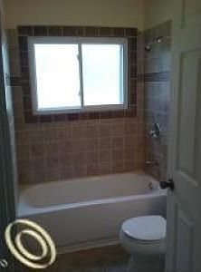 3rd image of 31607 Avondale St