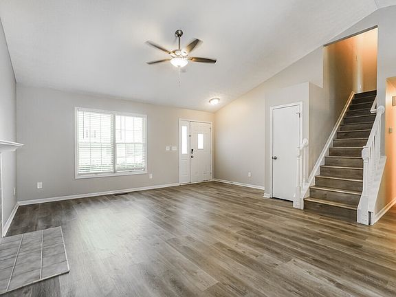 5th image of 3508 Cove Lake Ln