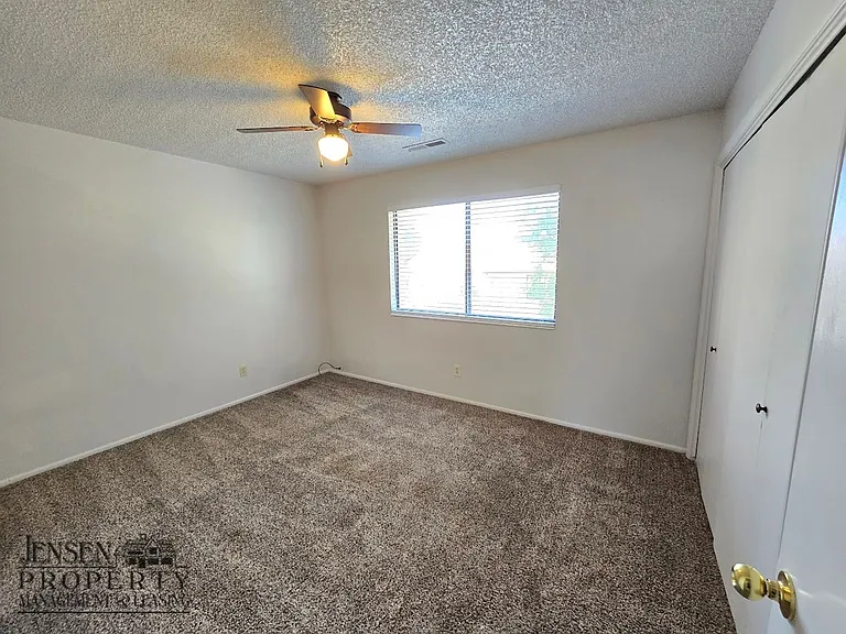 988 N 1725 W #49 — Photo 19