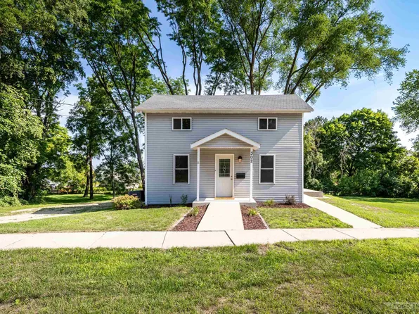 302 E High St, Edgerton, WI 53534