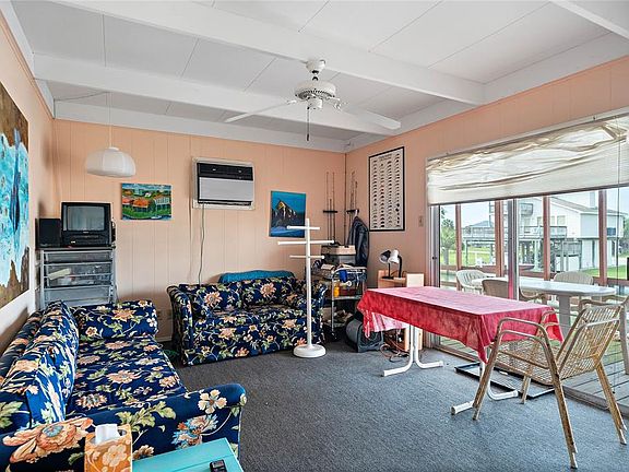 2nd image of 22910 Cuadro St