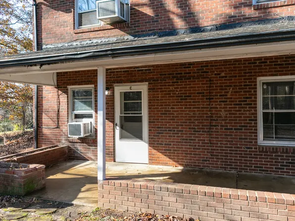 512 Dogwood St NE #C, Lenoir, NC 28645