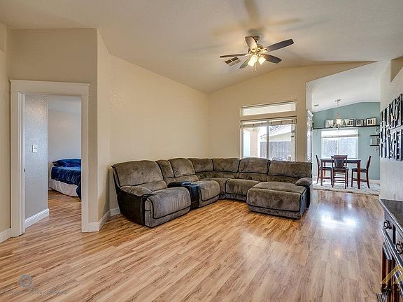 2nd image of 7004 Kings Forest Ct
