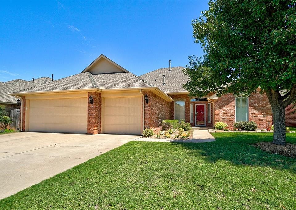 1st image of 13808 Agate Dr