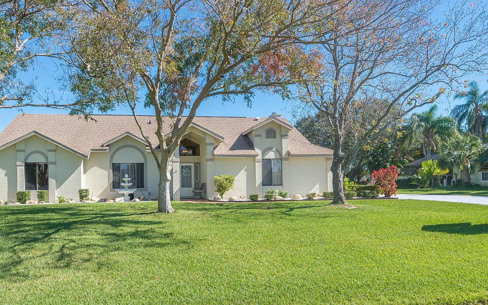 1st image of 3109 Fairview Dr