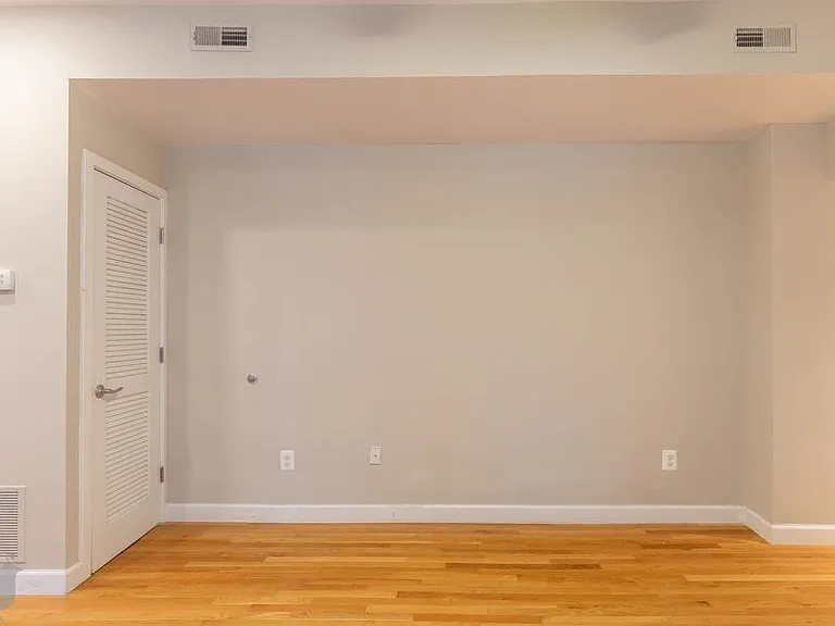 1440 Columbia Rd NW #303 — Photo 8