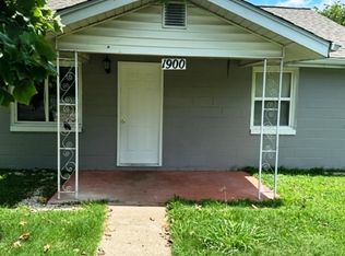 1900 Hendricks St, Paducah, KY 42003