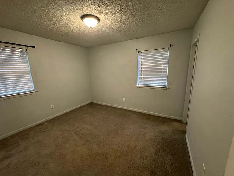 9180 Bowman Ave — Photo 3