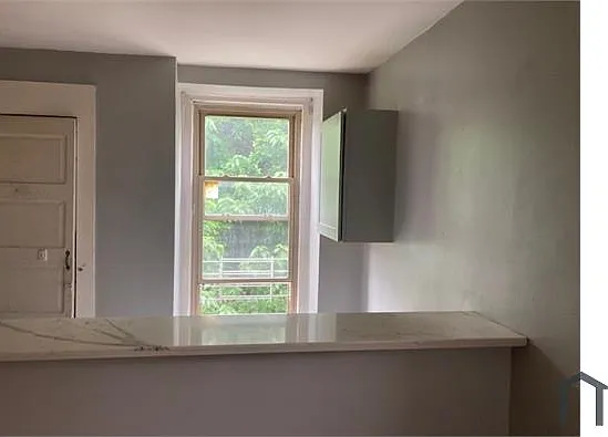 1 bed, 700 sqft, $950 — Photo 4