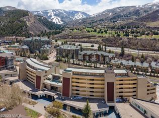 137 Benchmark Rd #327, Avon, CO 81620