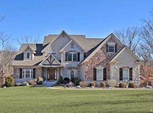 1262 Kohlers Ln, Defiance, MO 63341